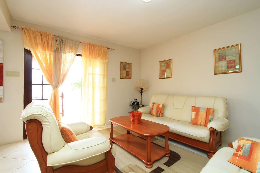 Sungold House Barbados Holiday home *