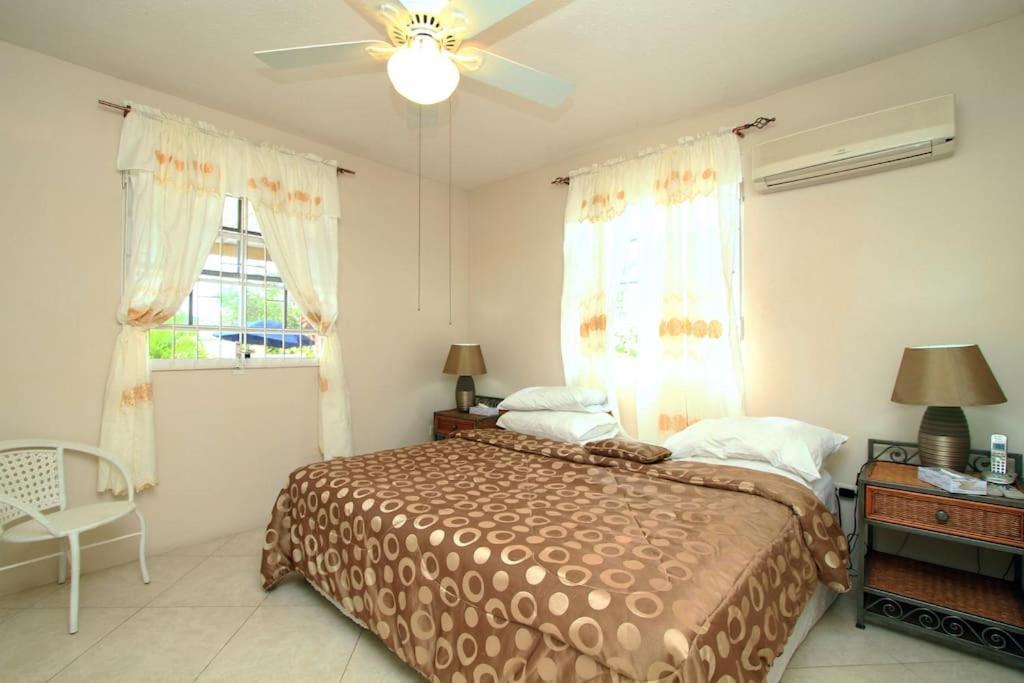 Sungold House Barbados Holiday home *